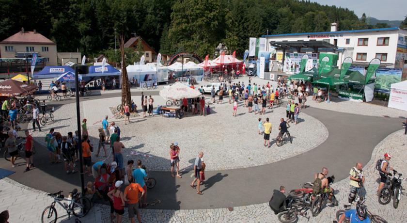 Horský apartmán přímo u sjezdovky Loučná nad Desnou Esterno foto